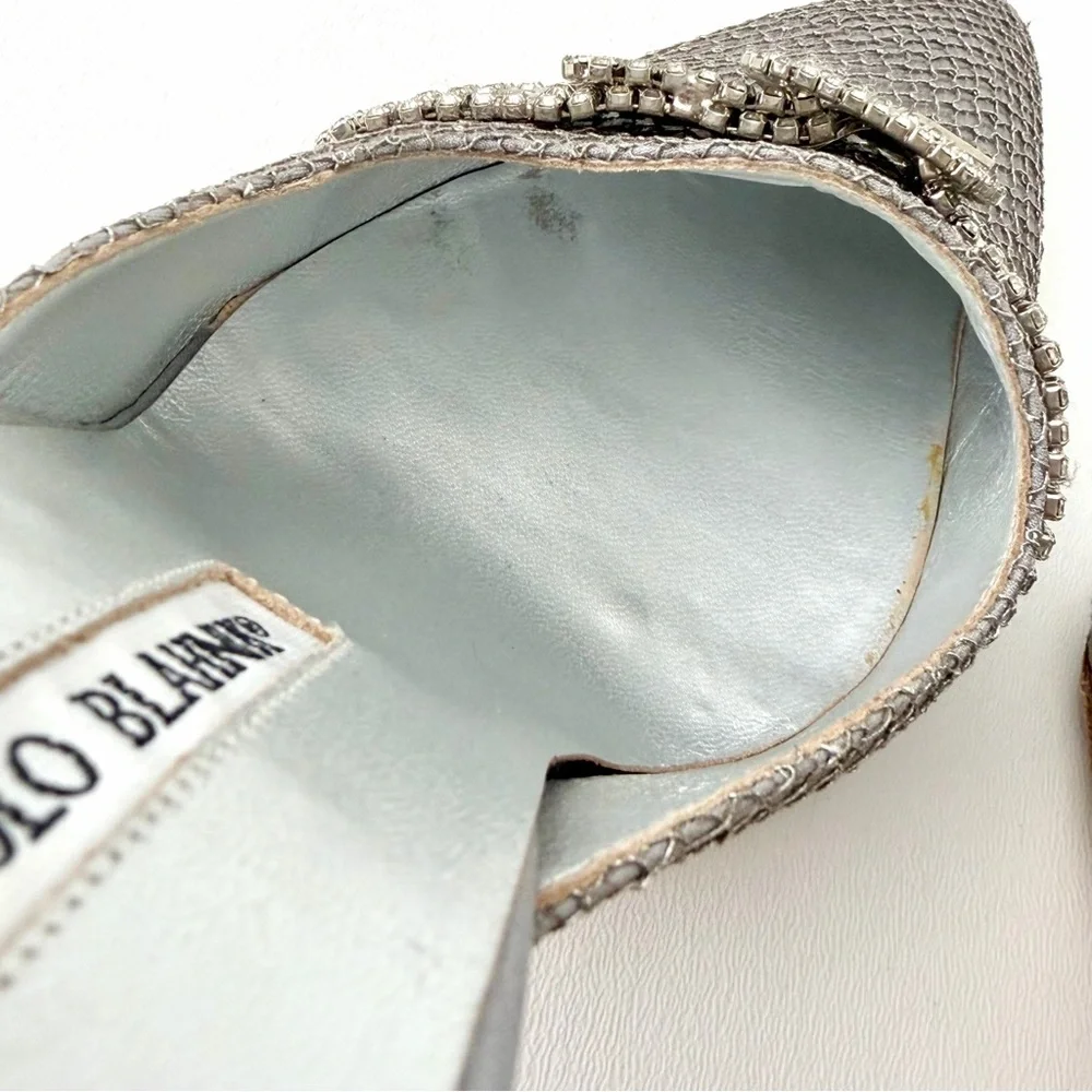 Manolo Blahnik good preowned